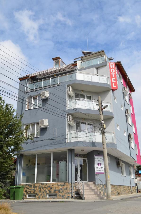 Hotel Kramus Ruse Exterior foto